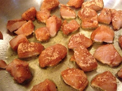 how to cook chicken for quesadillas on the stove