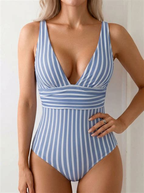 One Piece Swimsuits - Sexy Monokinis & Cute 1 Piece Bathing Suits