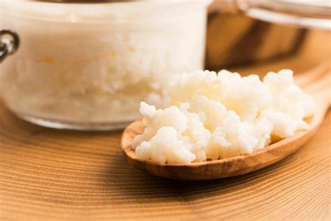 10 Proven Benefits Of Kefir Grains - Common Grains