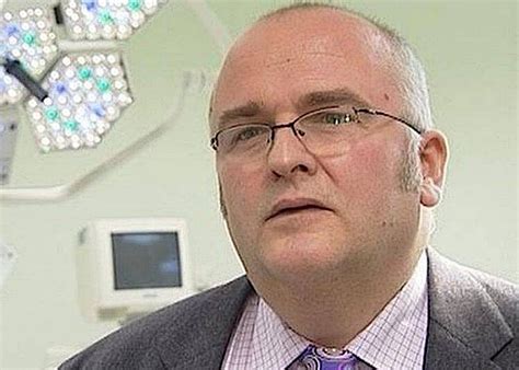 UK surgeon struck off roll after ‘trademarking’ transplanted livers