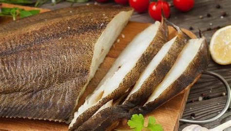 Сколько белка в рыбе на 100 гр: сравнение с мясом
