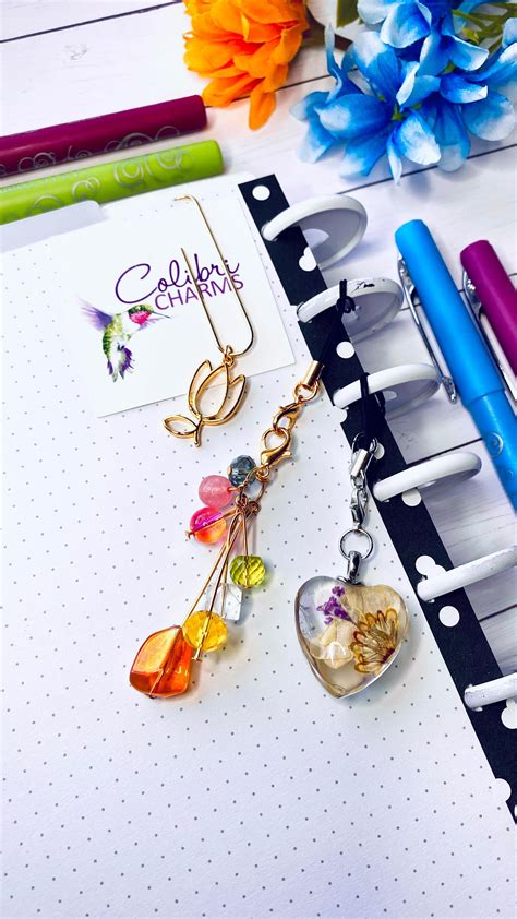 Ami | How to add @colibricharms charms to your planner! Some extra fun