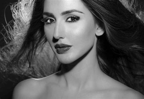 farah karimaee  behance