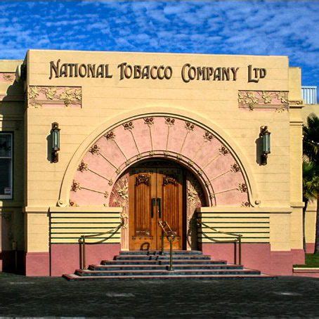 Napier Art Deco Tour, enjoy a relaxed and informative Art Deco Tour.