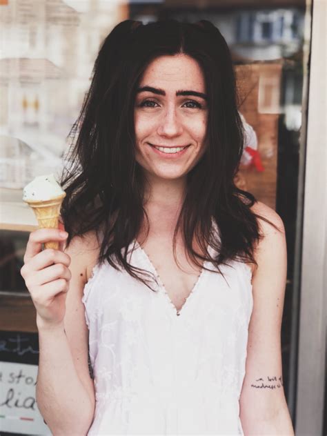 Pin by hannah on dodie | Dodie clark, Girl crushes, Beautiful people