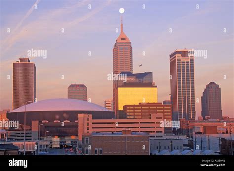 Downtown Indianapolis at Sunrise Indianapolis Indiana Stock Photo - Alamy