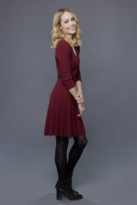 Laura Vandervoort : r/CelebsInTights