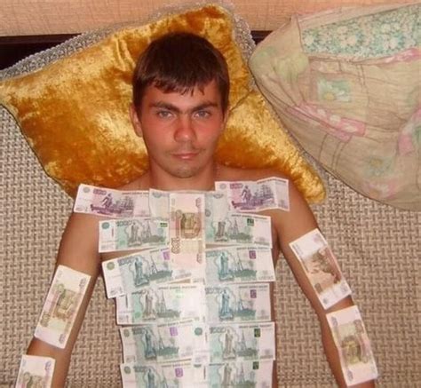 Создать мем "бандиты с деньгами в руках, человек с деньгами, понты с ...