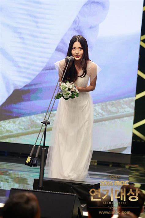 jung da bin berita foto video lirik lagu profil bio halaman