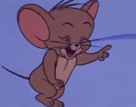 Laughing hysterically tom and jerry gif laughing hysterically tom and jerry discover share gifs ...