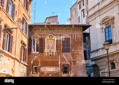 Old houses, Rome, Italy Stock Photo - Alamy