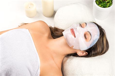 Martinni Arbutin Whitening Collagen Mask (New Name-Arbutin Pigment ...