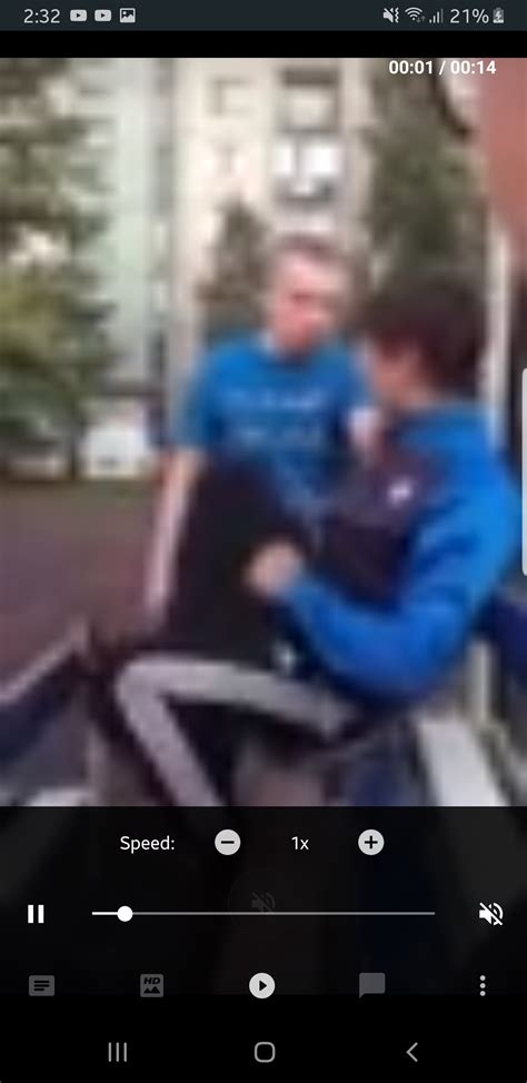 Sometimes GIFs/videos are blurry like this. : r/RelayForReddit