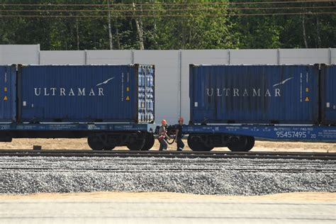 «Терминал компании «Ультрамар» в Ленинградской области принял первые ...