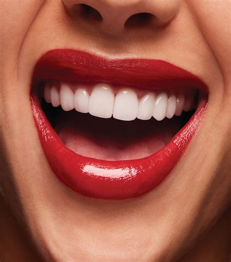 MAC red Best-Kept Secret Lip Kit: Red | Harrods UK
