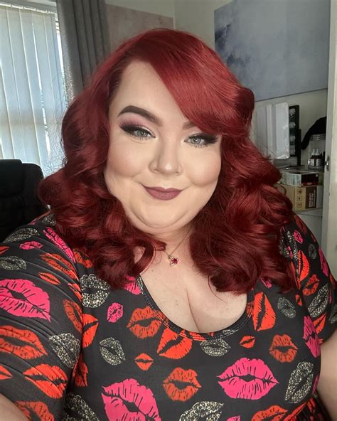 Georgina, Plus Size