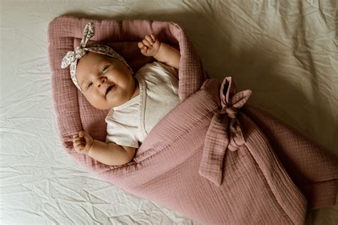 Baby Wrap - Swaddle with Bow - Organic Cotton - Dusty Pink - 3 in 1 - petitelaure.com