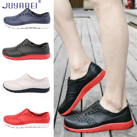 2019 New Men's Hole Shoes Summer Hollow Breathable Non slip Surgeon ...