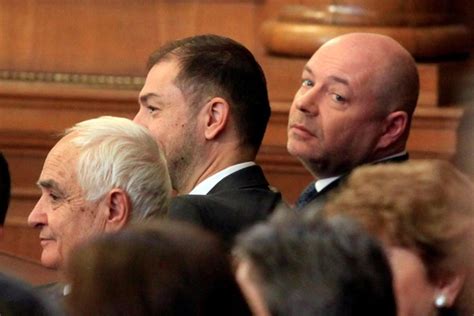 Габровски все пак успя - стана първият кандидат за премиер, когото не ...