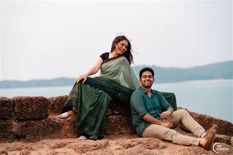 15+ Stunning Pre Wedding Photoshoot Poses For Couples | 2023