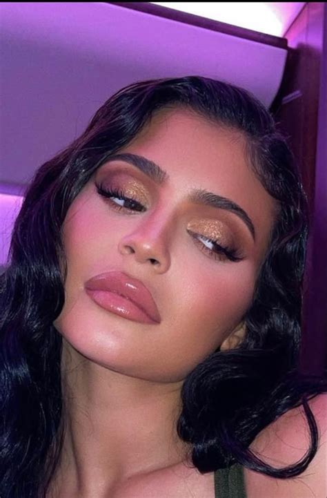 kylie jenner makeup  kylie jenner en couple lihs
