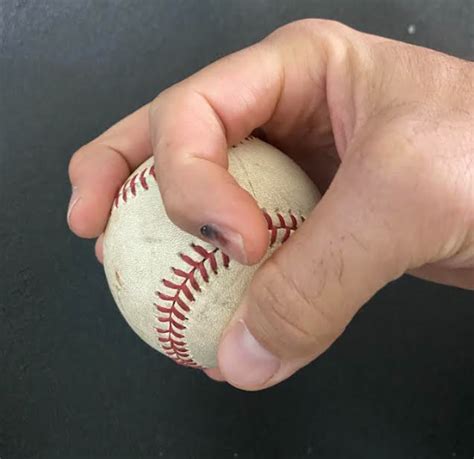 How to Grip a Changeup (Example Grips, Tips and 5 All-Time Greats!)