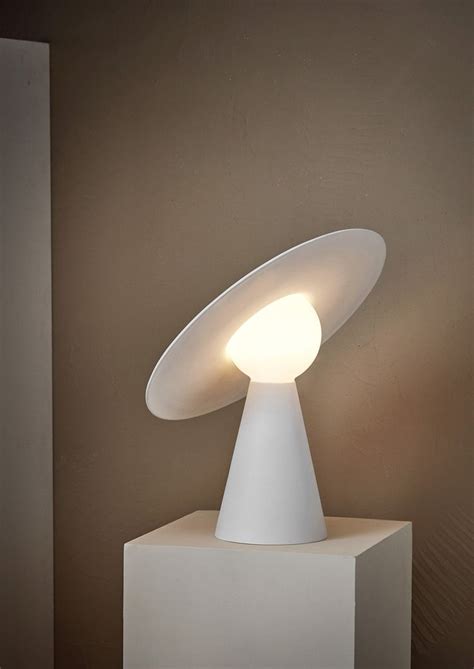 Ceramic Table Lamp | Tafellamp, Betonnen lamp, Keramische tafel