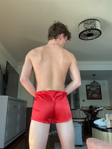 @brysmaleidols on Tumblr