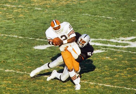 Ozzie Newsome: A look back at the Browns legend 30 years after his ...