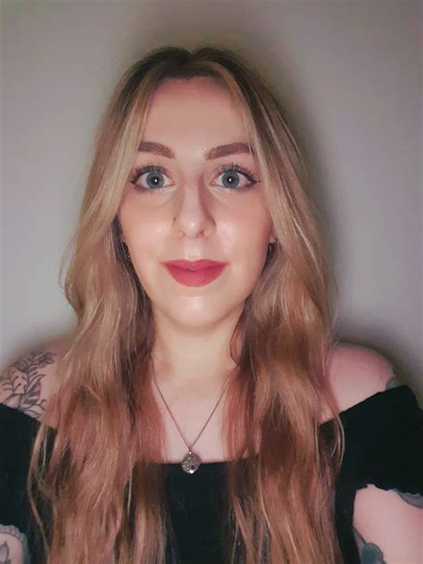 Lauren-Marie Kennedy – The Art of Compassion Project