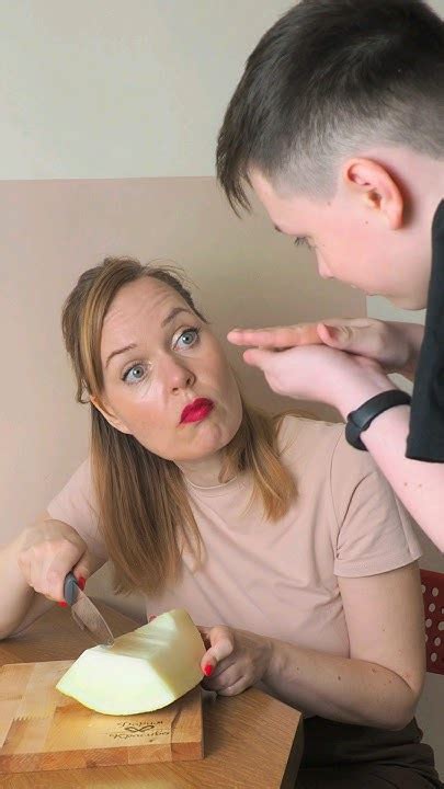 Отрежь мне маленький кусочек #отрезать #кусочек #юмор #ребенок - YouTube
