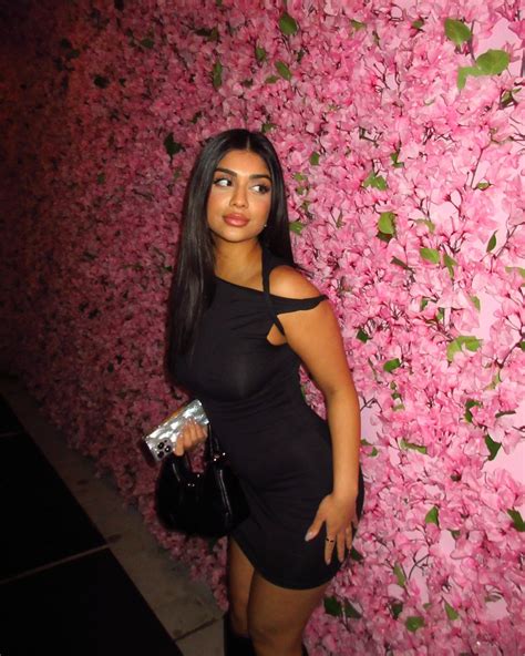 Priyanka Ares | on top of the world @simmishoes | Instagram