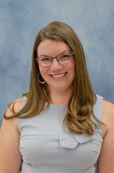 Staff Headshot 2019_Katie Barnett - Katie Barnett (002) - Pennsylvania