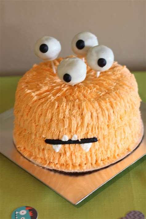 Monster Birthday Cake - CakeCentral.com