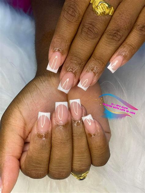 Short french nails