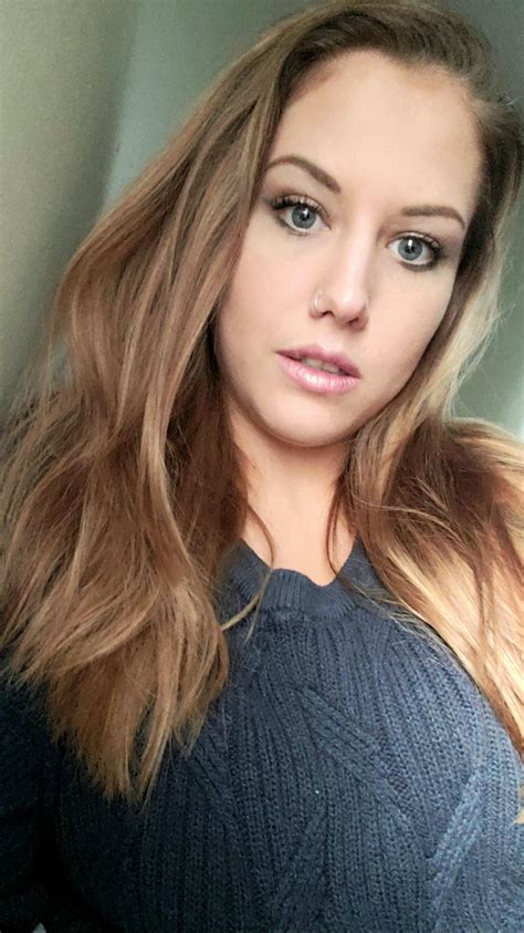 It's been a long week. Let's bring on that weekend! 👏😉 [over 18