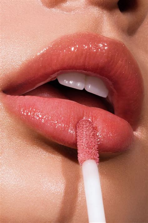 Pin on Lipstick