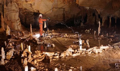 Neandertais faziam construções há 176 mil anos e ninguém sabe o porquê