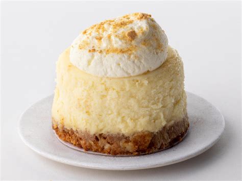 Magnolia Bakery Introduces Eggless Tres Leches and Cheesecake | The