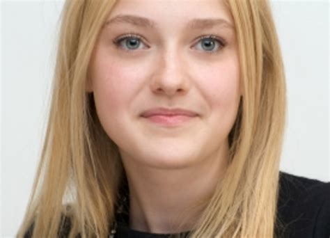 Дакота Фаннинг (Dakota Fanning) - новости, фото, биография, обои
