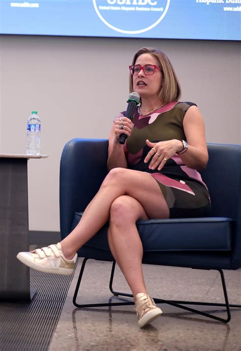 Kyrsten Sinema 🥵 : r/Politically_NSFW2