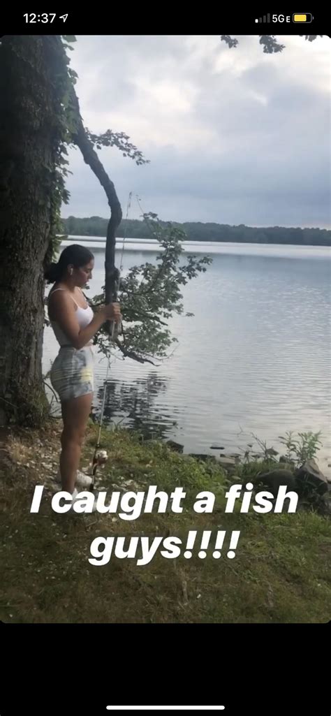 One more : r/MaleniCruz