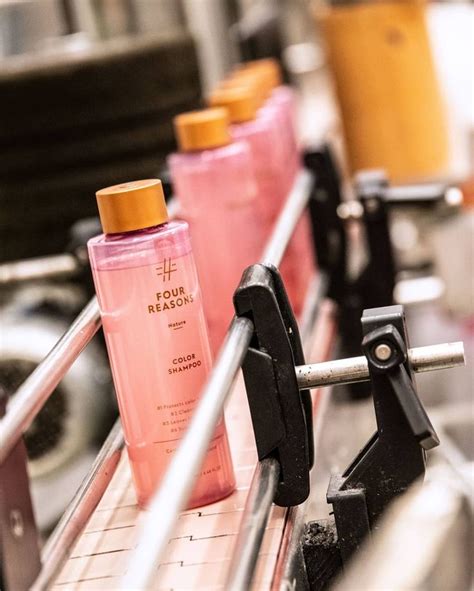 Natural cosmetics made in Finland. Kaikki Four Reasons Nature -tuotteet ...