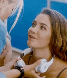 Lez Hump GIFs | Tenor