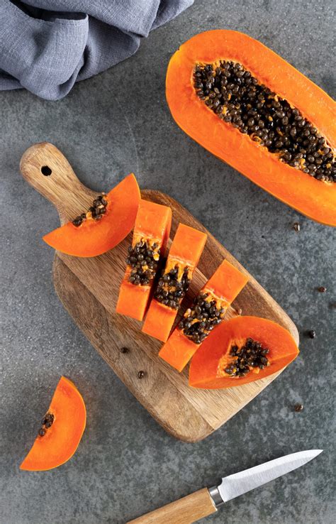 Top 10 Benefits of Papaya Seeds - Healthier Steps