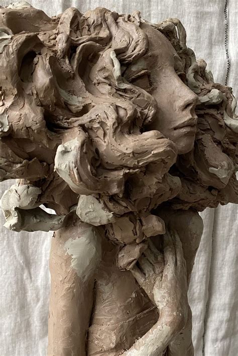 Body language, big hair, and lyrical sculptures of expressive women ...