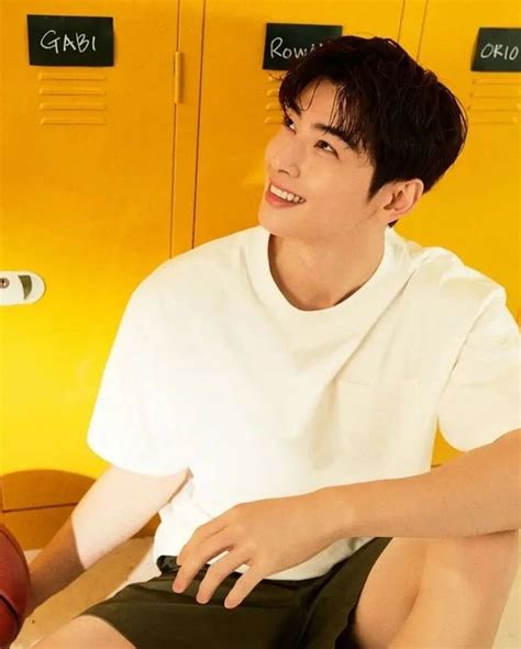 Cha Eun Woo 차은우 Daily on Twitter | Cha eun woo, Woo, Singer