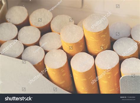 Peel Off Cigarette Pack Prepare Smoking Stock Photo 1724843884 ...
