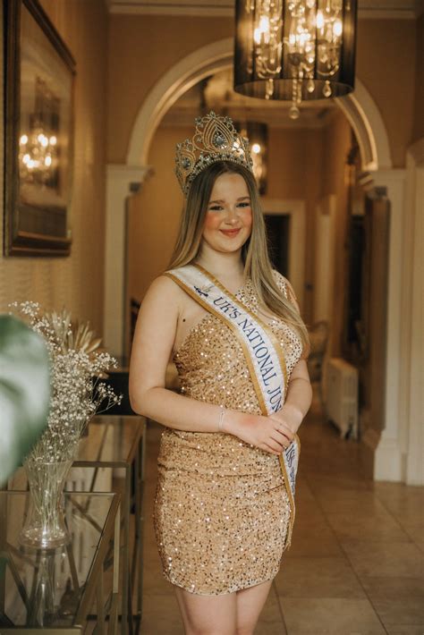 Why middle village queens is the most surprising quiet retreat 24