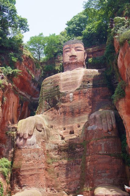 Buddha Statue In Leshan
